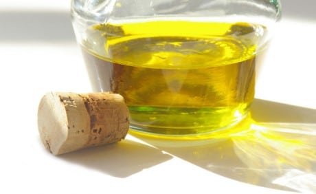 El Corte Inglés sancionado por vender aceite de oliva a pérdidas