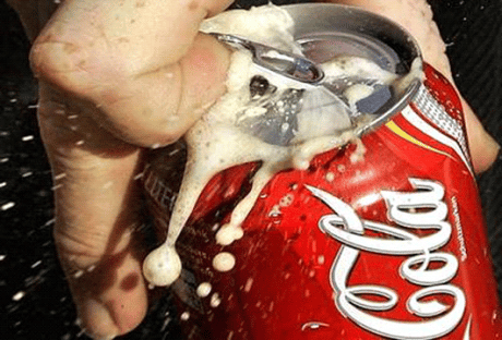 Coca-Cola y sus nuevas máquinas expendedoras para teléfono móvil