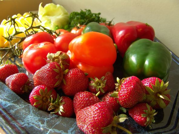 Alimentos mediterráneos: ecoenvases los mantienen frescos más tiempo