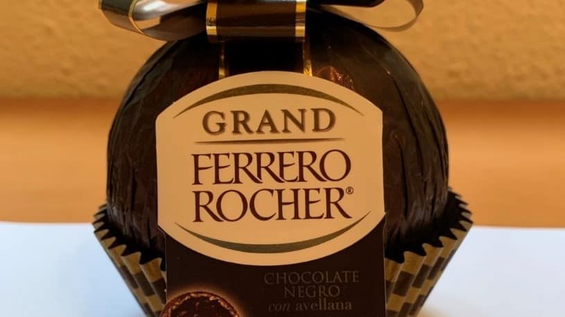 Detectan trazas de leche en un chocolate Ferrero Rocher