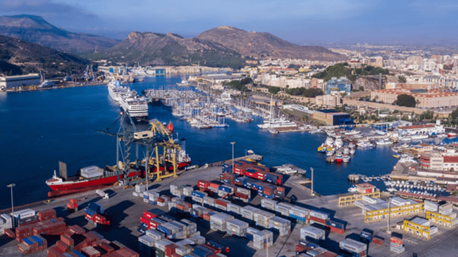 El Puerto de Cartagena descarga en enero y febrero más cereales que en todo 2021