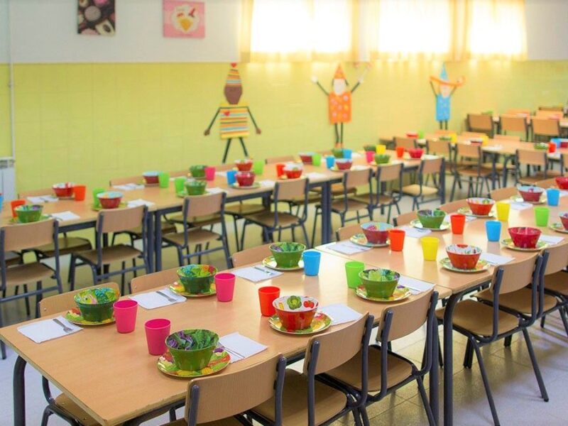 El Gobierno regulará la alimentación saludable en comedores escolares
